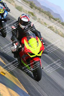 media/Mar-10-2024-SoCal Trackdays (Sun) [[6228d7c590]]/12-Turn 14 Inside (145pm)/